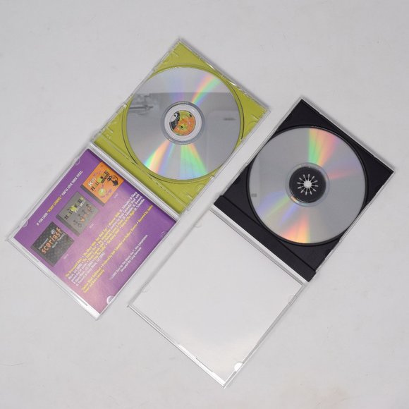 Halloween Party CDs Scary Sounds & Stories Effects Music Haunted House Lot of 2 - Picture 8 of 8